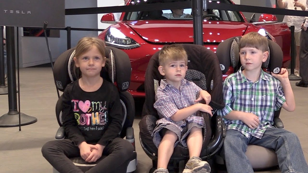 Tesla Model 3 | Will 3 car seats fit?